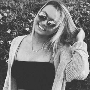 Meet your Posher, Mackenzie